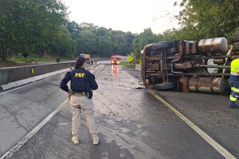 Sobe O Número De Mortes Em Acidentes Com Caminhões No Paraná (2)
