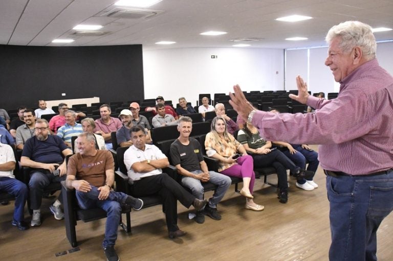 Umuarama Scanavaca Anuncia Pavimentação Da Estrada Pioneiro (3)