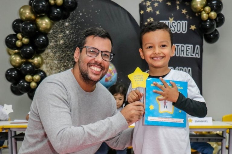 Xambrê Crianças Se Tornam Autoras De Livros Através Do Sicredi (1)