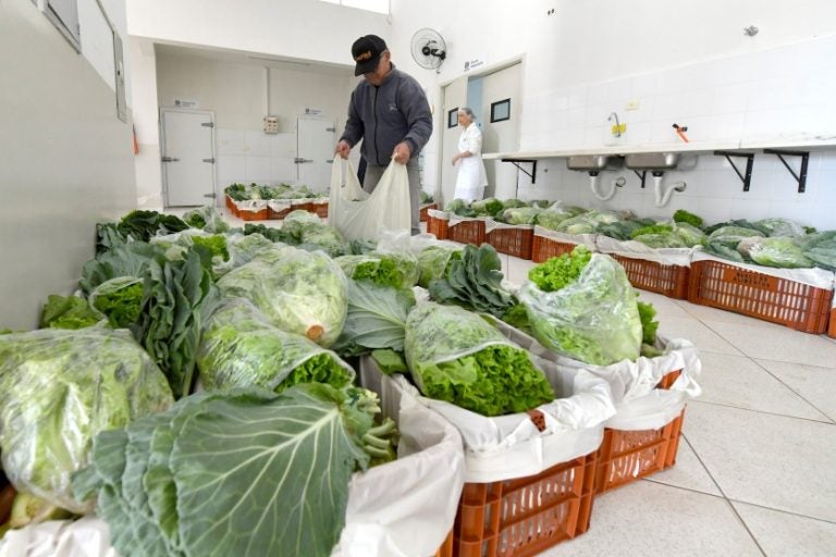 Banco de Alimentos de Umuarama orienta para escolha consciente