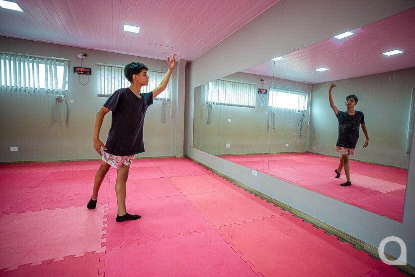 Adolescente De Umuarama Sonha Em Se Projetar No balé (2)