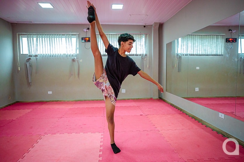 Adolescente De Umuarama Sonha Em Se Projetar No balé (5)