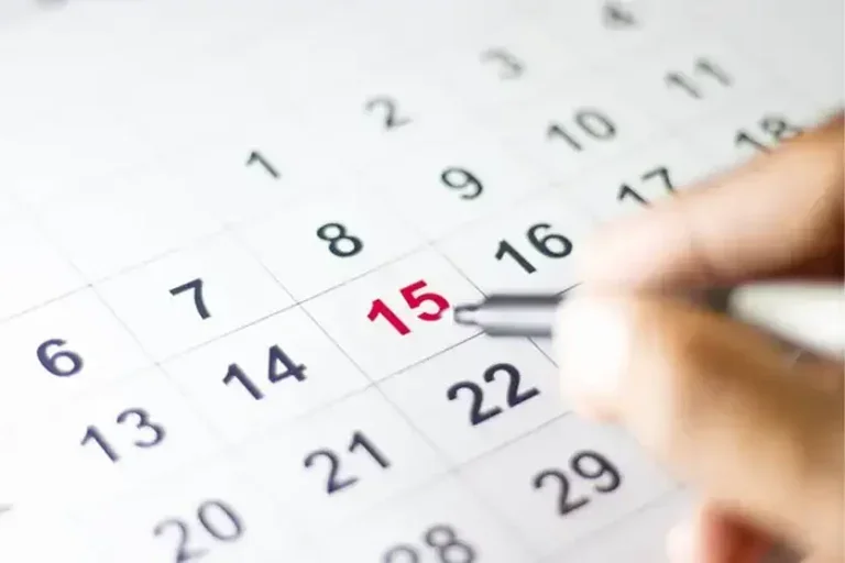 Calendário: Diversos feriados cairão em segundas, quintas e sextas-feiras.