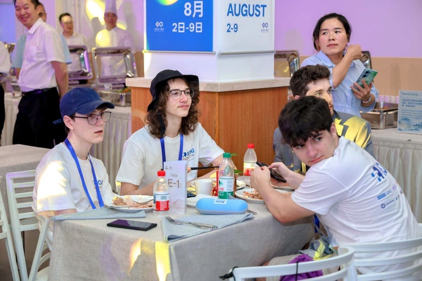 Estudante De Douradina Participa Da Olimpíada De Ia Em Pequim (4)