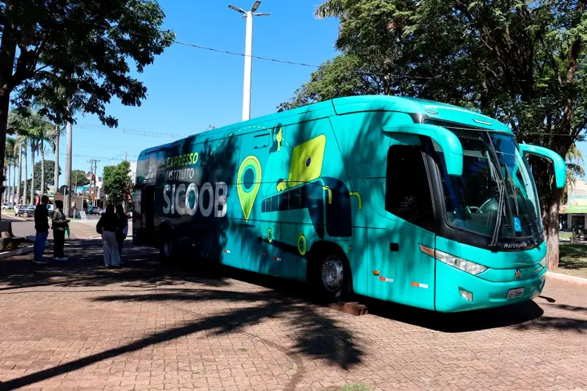 Expresso Sicoob Leva Cursos Profissionalizantes Gratuitos A Adolescentes De Altônia 1