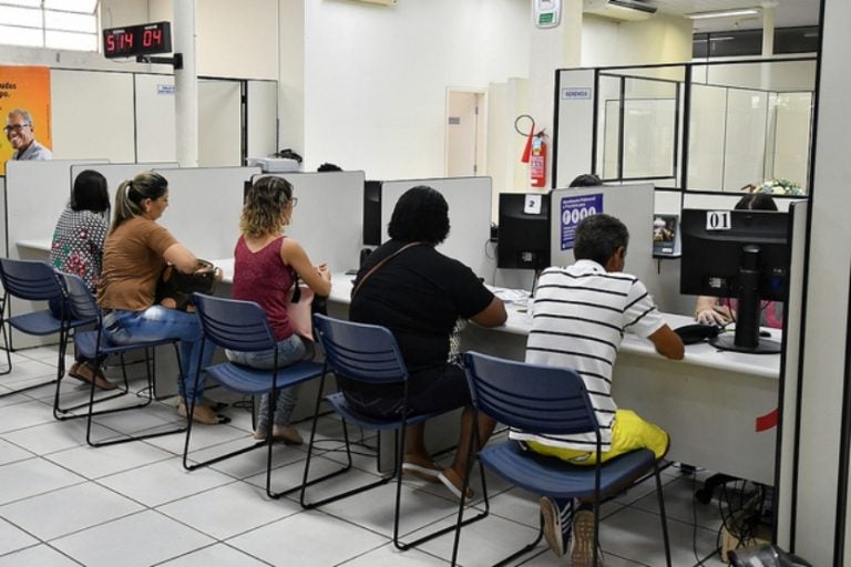 Há 174 Vagas De Emprego Disponíveis Na Agência Do Trabalhador