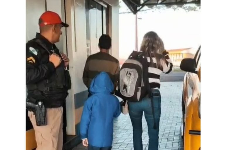 PRE fala sobre pais dos meninos que viajaram a pé por influencer