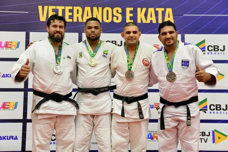 Juan Jimenez Alcança O Vice Campeonato No Campeonato Brasileiro De Veteranos E Kata