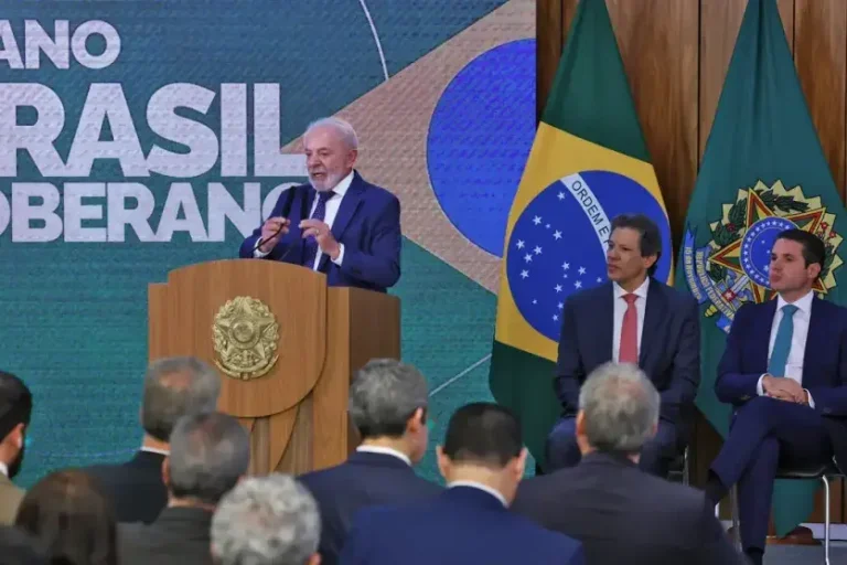 Pacote contra o tarifaço: a medida tem como objetivo preservar empregos e ampliar mercados alternativos para os setores prejudicados.
