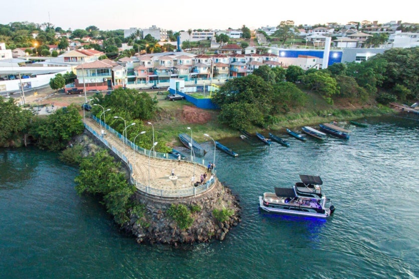 Paraná Mesmo Longe Do Mar, Cidade Tem Mais Barcos Que Carros (2)