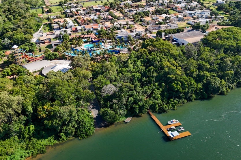 Paraná: Mesmo longe do mar, cidade tem mais barcos que carros
