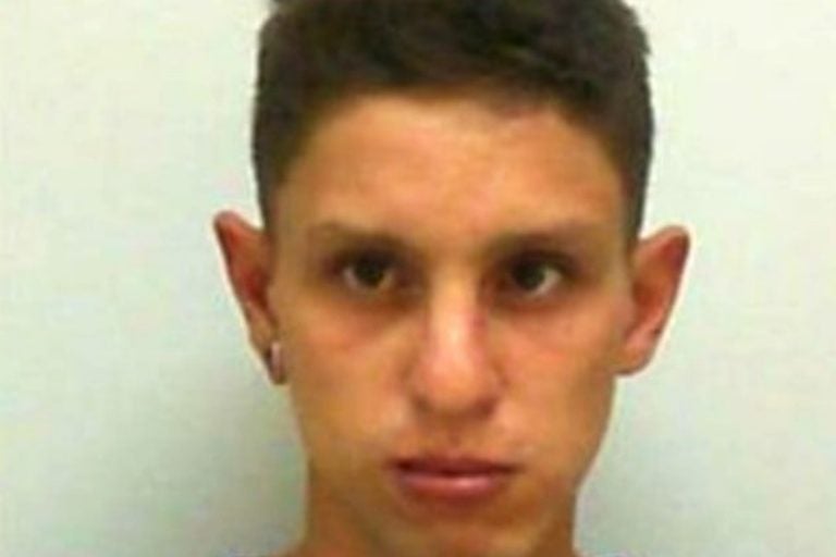 Suspeito de matar a mãe: Nivaldo Júnior Silva dos Santos foi preso nesta quarta-feira (6). Ele estava escondido na casa do pai.