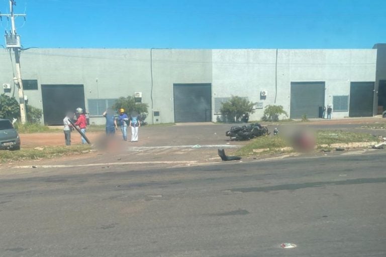 Grave colisão na PR-323 deixa duas vítimas na PR-323, próximo ao Parque de Exposições