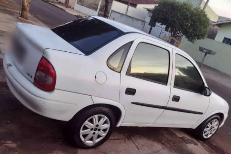 Trabalhador tem carro roubado em Umuarama e faz apelo.