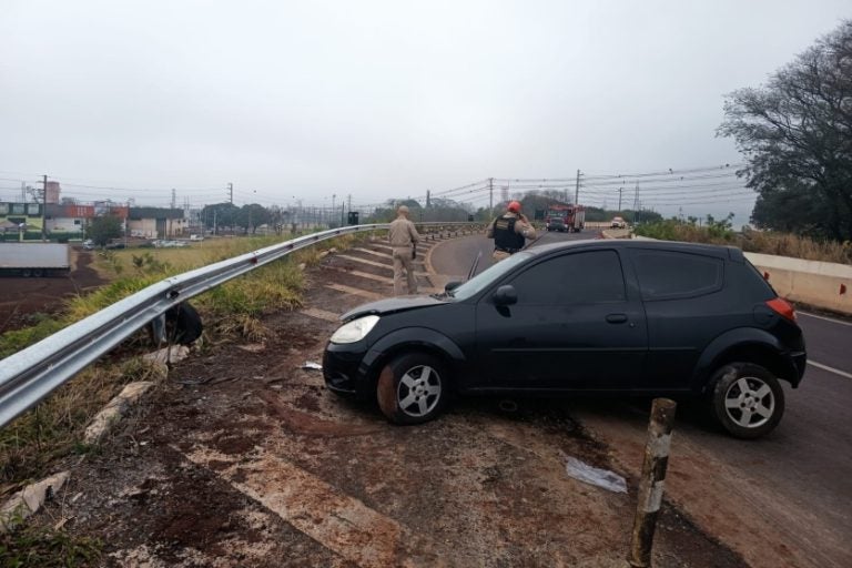 Acidente na PR-323 em Maringá deixa três pessoas feridas