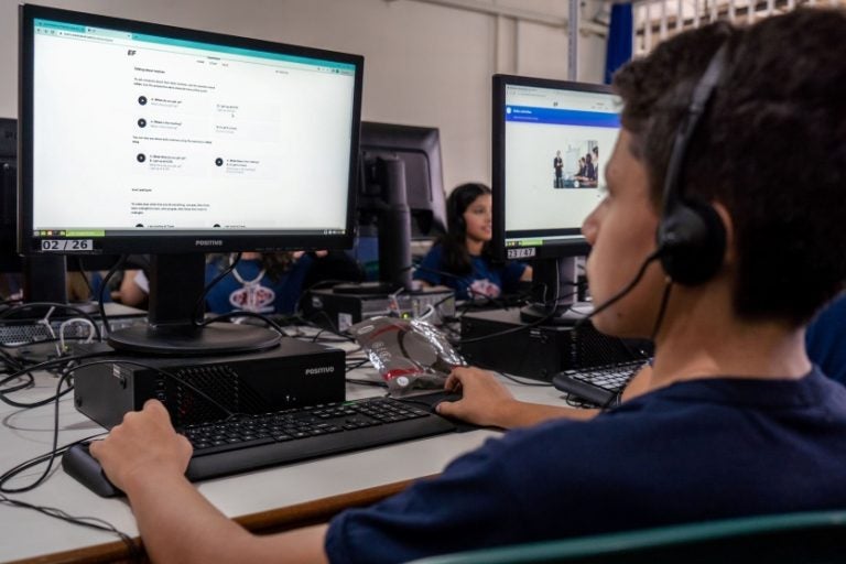 Inglês Paraná Agrinho 2025 abre edital para 500 mil alunos.