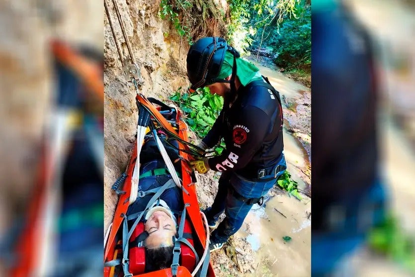 Lefon Cursos e Treinamentos lança curso de Bombeiro Profissional Civil em Umuarama 