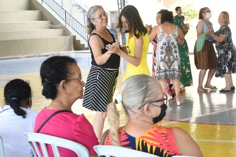 1º Fuzuê acontece em Umuarama em celebração ao Dia do Idoso