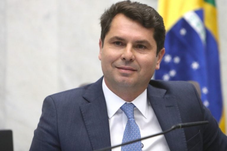 Alexandre Curi: O deputado ressaltou sua parceria com Ratinho Júnior e a importância da continuidade administrativa.