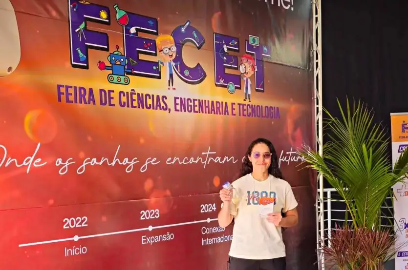 Aluna Do Ifpr Umuarama Conquista Prêmio Em Feira De Ciência (4)
