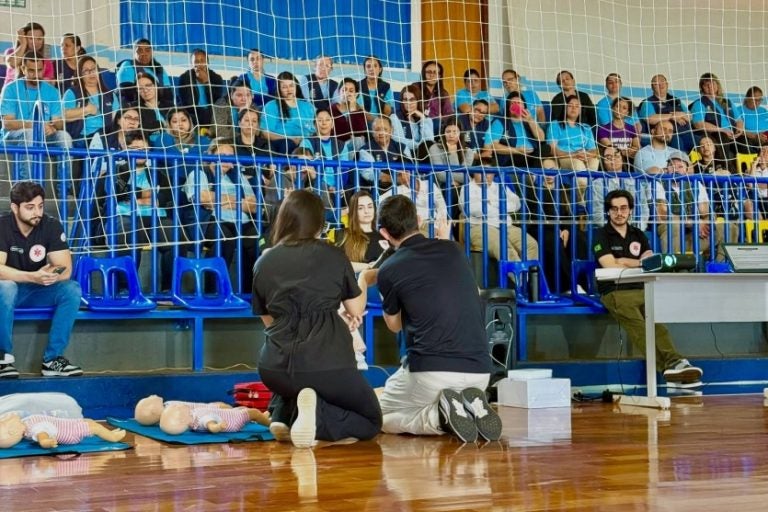 Cruzeiro do Oeste: a atividade foi conduzida por acadêmicos do curso de Medicina da Unipar, em conjunto com a Secretaria de Saúde.