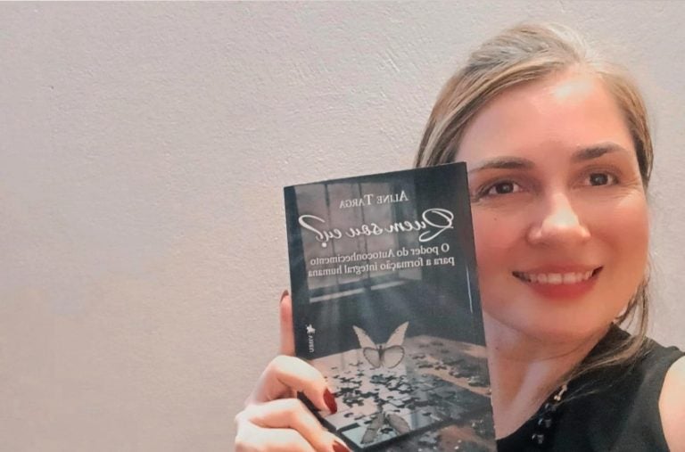 Escritora Umuaramense Participará Da Bienal Do Livro Do Paraná