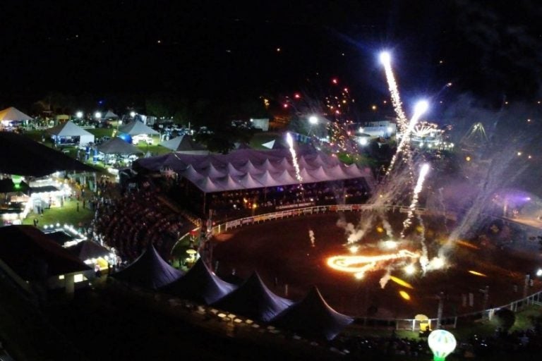 ExpoAltônia: a programação oficial da 33ª ExpoAltônia será realizada entre 4 e 7 de dezembro, com shows e rodeio.