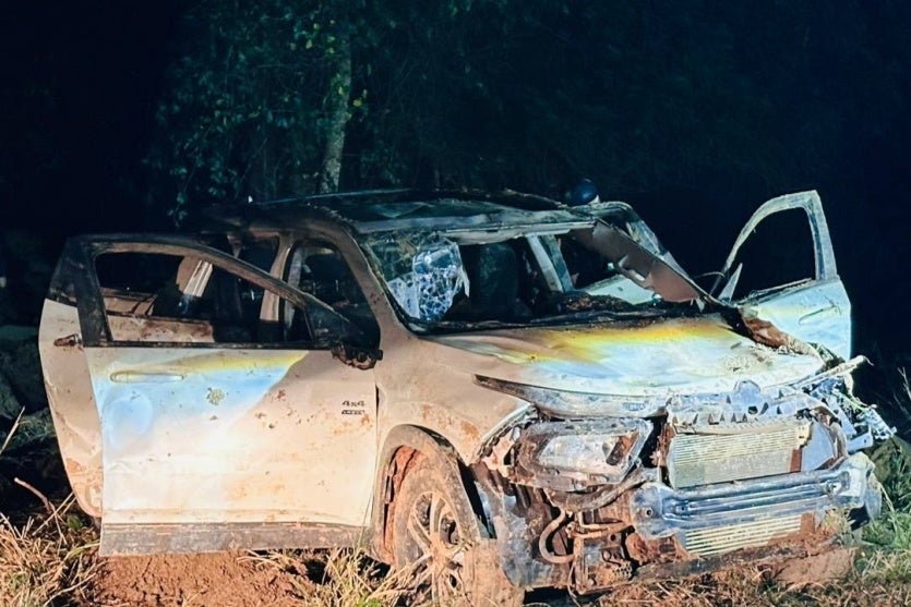 Icaraíma Vestígios No Veículo De Vítimas Indicam Possível Embate 3