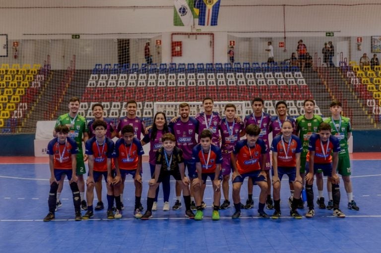 Projeto Social da AFSU reúne quase 300 alunos em torneio amistoso