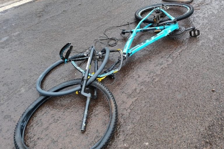 Ciclista morre em colisão com carro emplacado em Umuarama, na PRC-467.