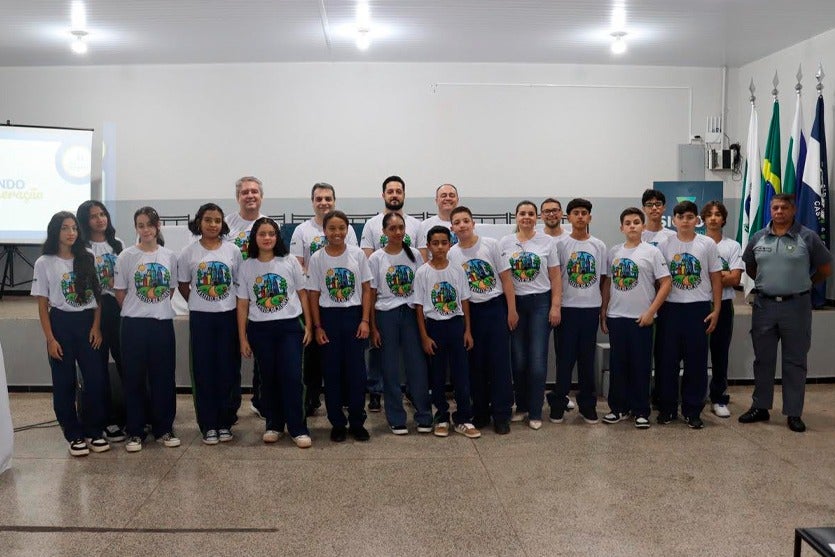 “Cooperativa Mirim Sicoob Arenito” contempla dois municípios