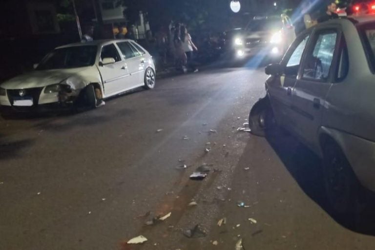 Condutores são presos por embriaguez após colisão em Perobal