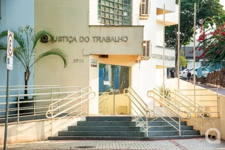 Varas do Trabalho de Umuarama terão atendimento virtual até o fim do ano.