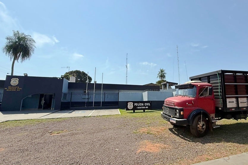 Pc Prende 4 Pessoas E Recupera Caminhão Furtado Em Umuarama (3)
