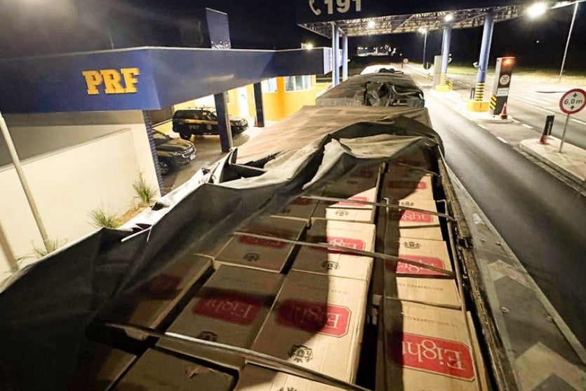 Prf Faz 2 Apreensões De Cigarros Em Alto Paraíso Em 15 Minutos (1)