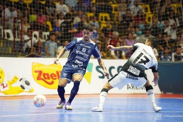 Umuarama Futsal: o Corinthians, por outro lado, já garantiu a classificação para a próxima fase da competição.