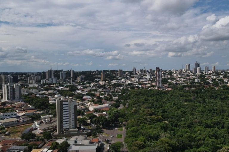 Umuarama enfrenta calor: