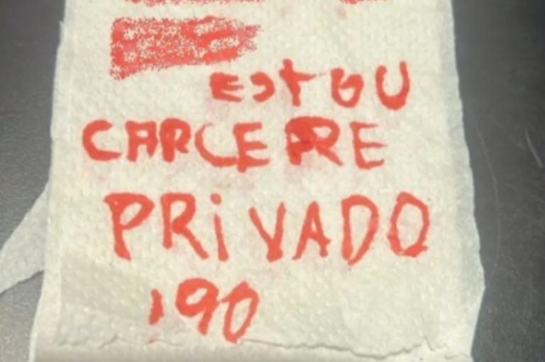 Vítima de violência doméstica é resgatada após pedir socorro em papel higiênico
