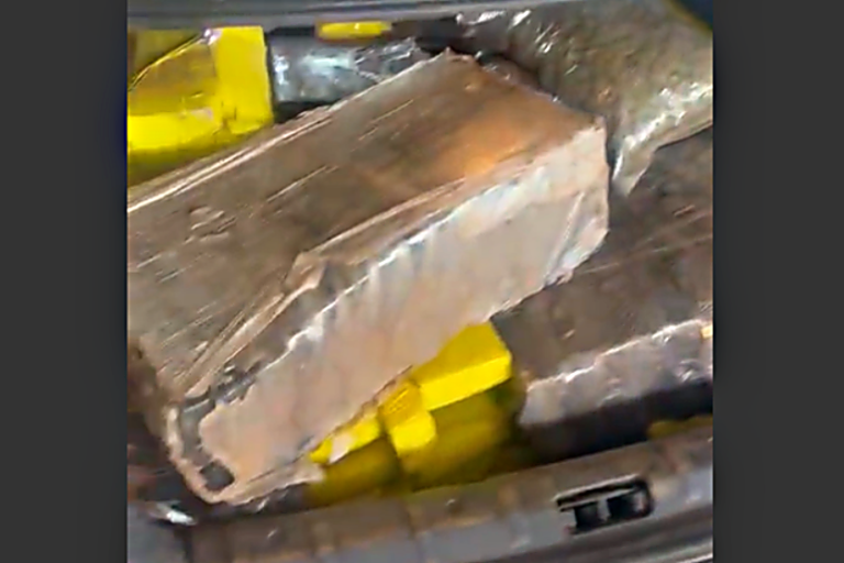 Br 487 Prf Prende Homem Que Transportava 214 Kg De Maconha