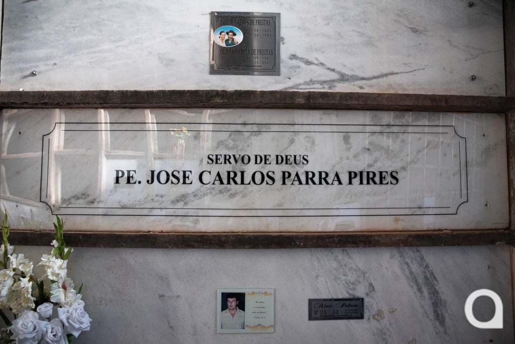 Cemitério Catedral De Umuarama (1)