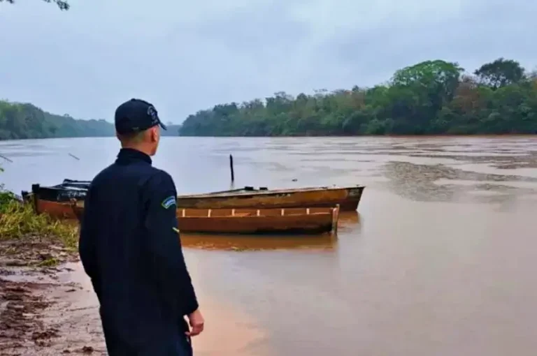 Equipes Localizam Corpo De Pescador Que Havia Caído No Rio Ivaí