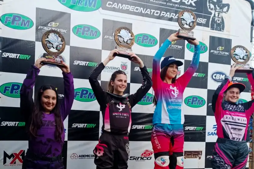 Família De Cruzeiro Do Oeste Brilha No Motocross Regional (5)