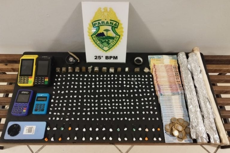 Polícia prende homem por tráfico de crack, cocaína e maconha em Umuarama.