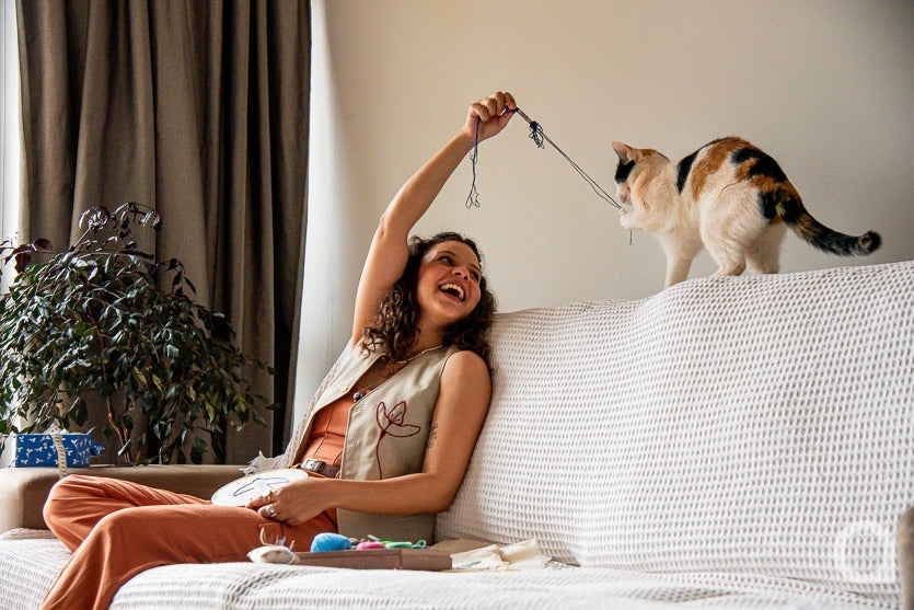 Jovem Transforma Paixão Pelo bordado em Profissãov (21)