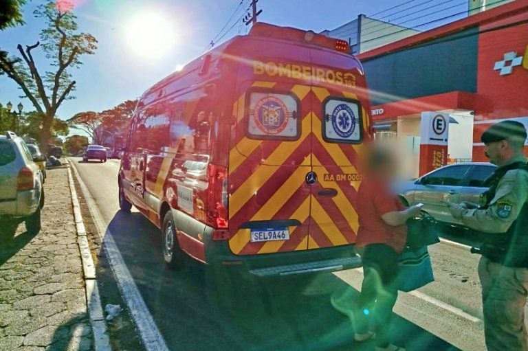 Mulher Tem Suspeita De Fratura Após Atropelamento Na Av. Paraná (3)