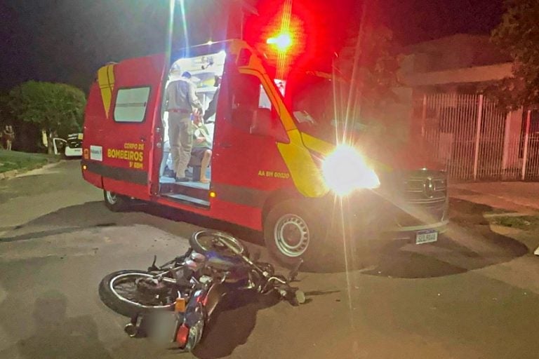 Ocupantes De Moto Ficam Feridos Após Colisão Em Umuarama (3)