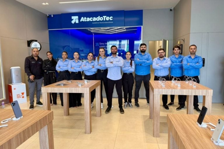 Reinauguração Atacadocell Oferece Iphones A Partir De R$ 99,00