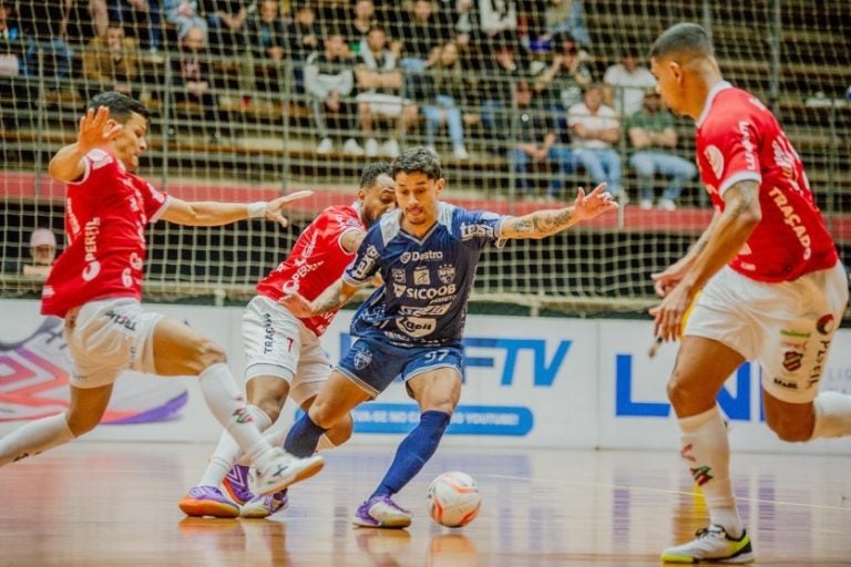 Umuarama Futsal Dá Adeus à Liga Nacional E Foca No Paranaense (2)