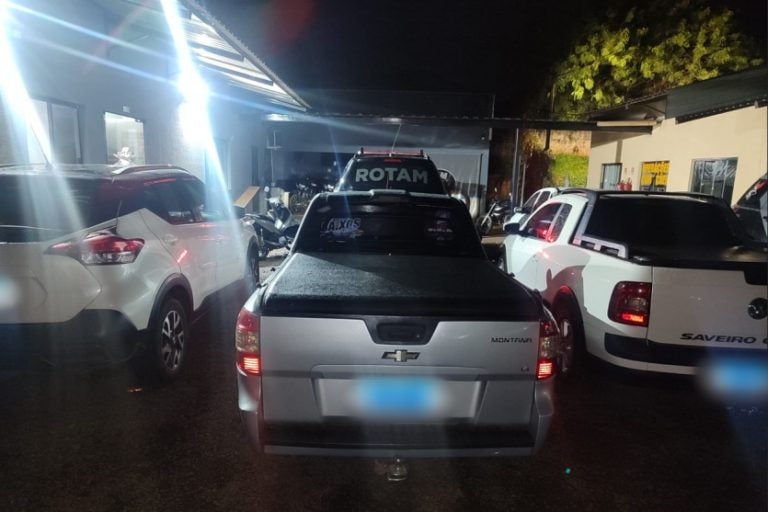 PM apreende veículos após denúncias no Alto da Paraná