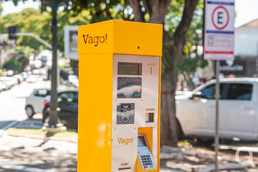 Começa fase de adaptação da Zona Azul Digital em Umuarama